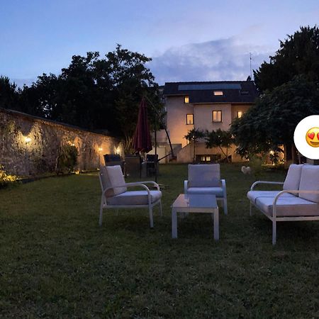 La Maison Du Luxe Ris-Orangis Екстериор снимка